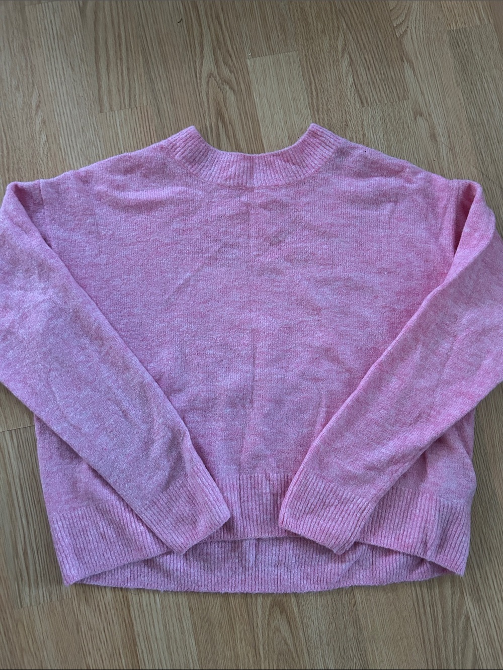 H&M pink sweater